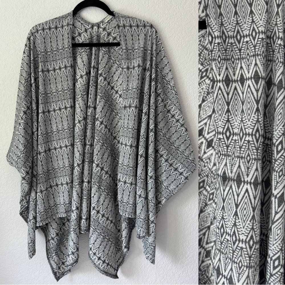 Everette Bleu Cardigan‎ Women’s Small Gray Aztec Open Cover up Cotton Blend